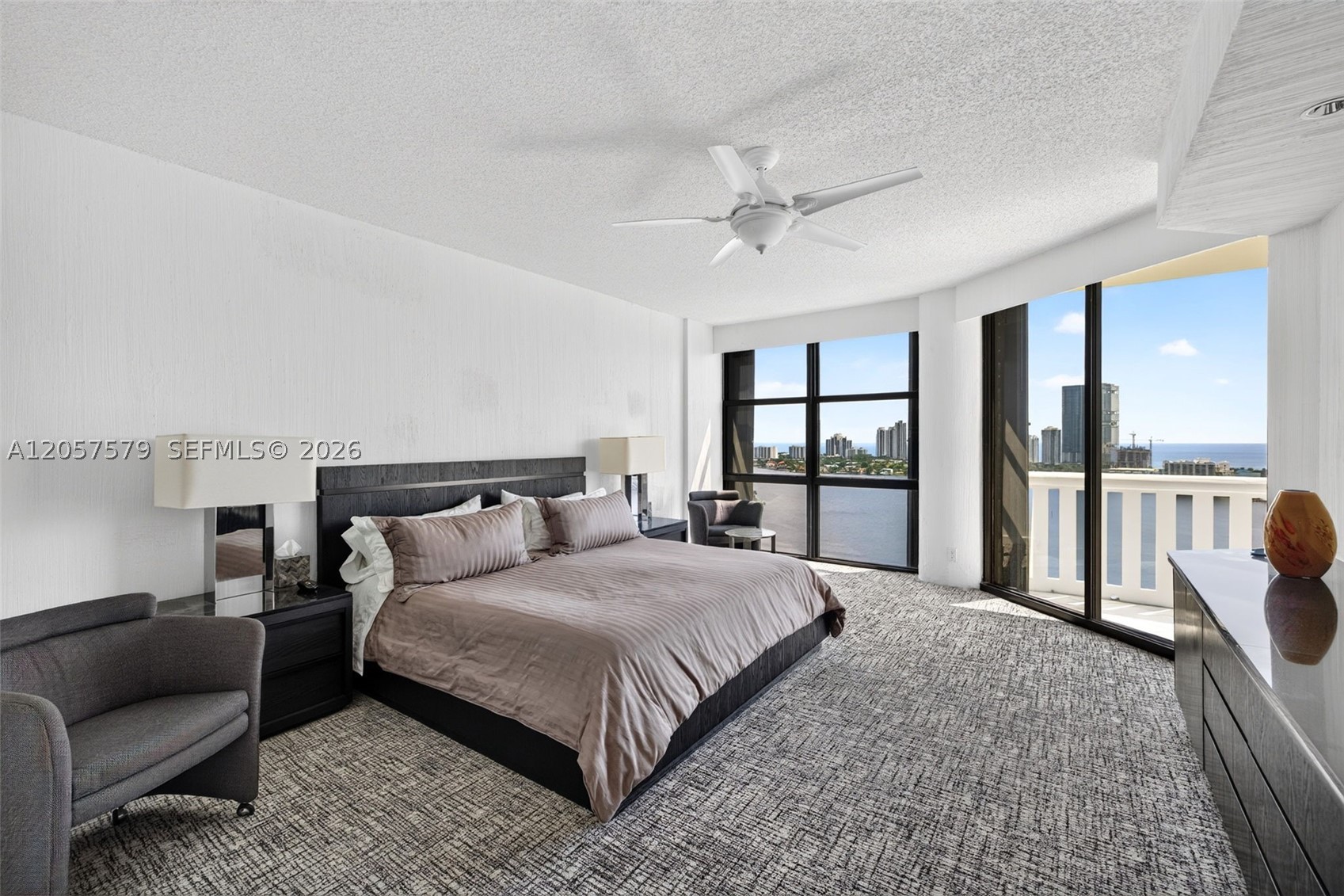 3000 Island Blvd #2506, Aventura FL 33160
