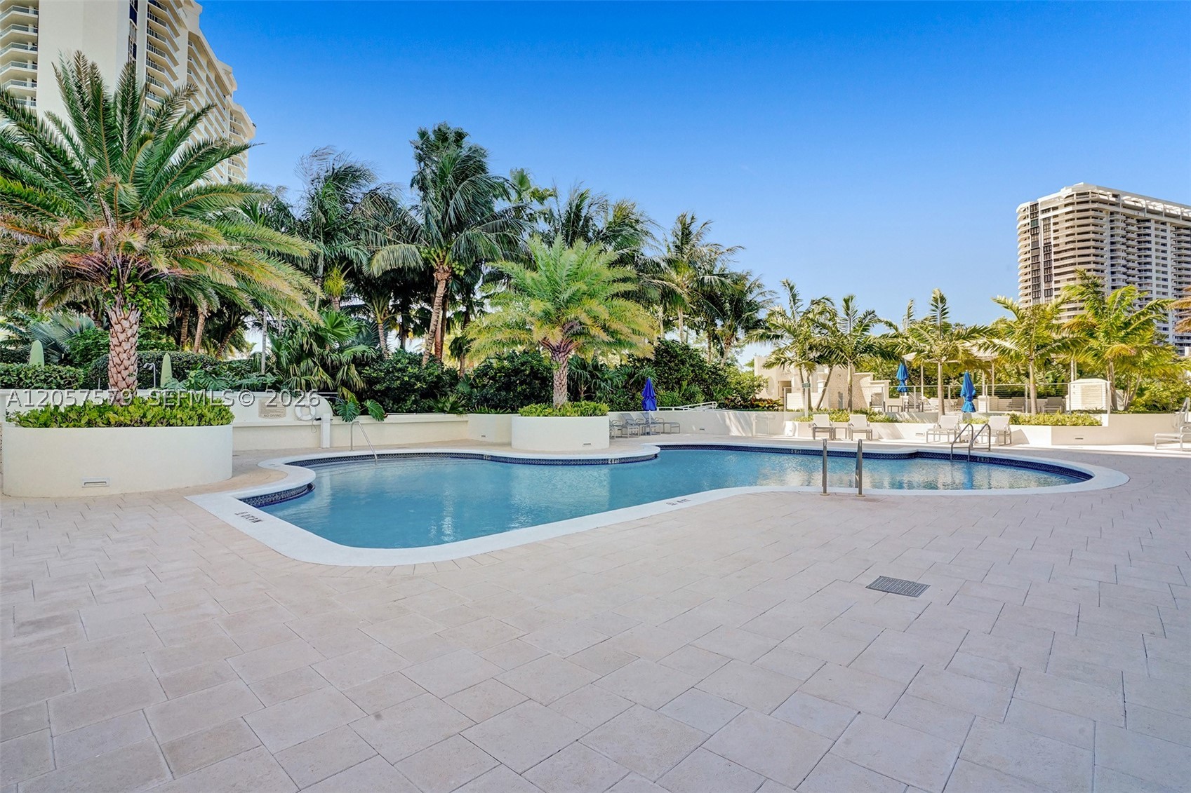3000 Island Blvd #2506, Aventura FL 33160