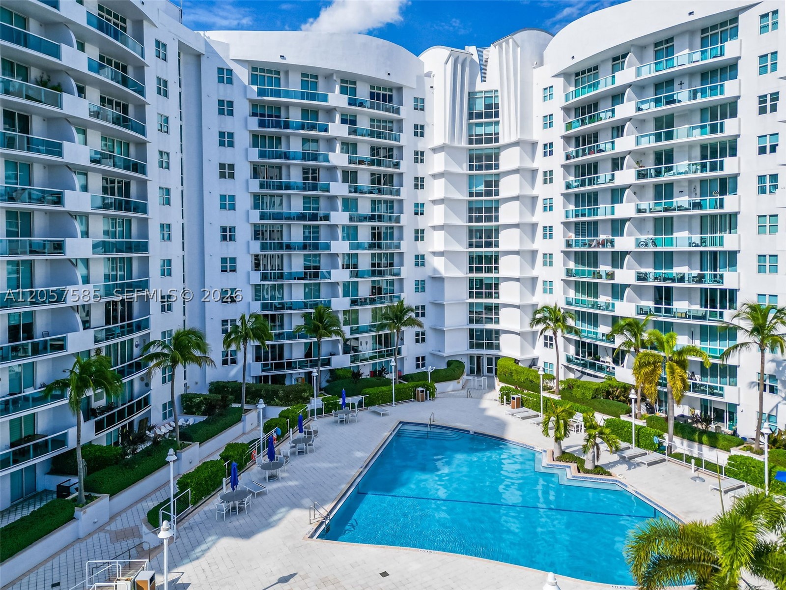7900 Harbor Island Dr #1126, North Bay Village FL 33141