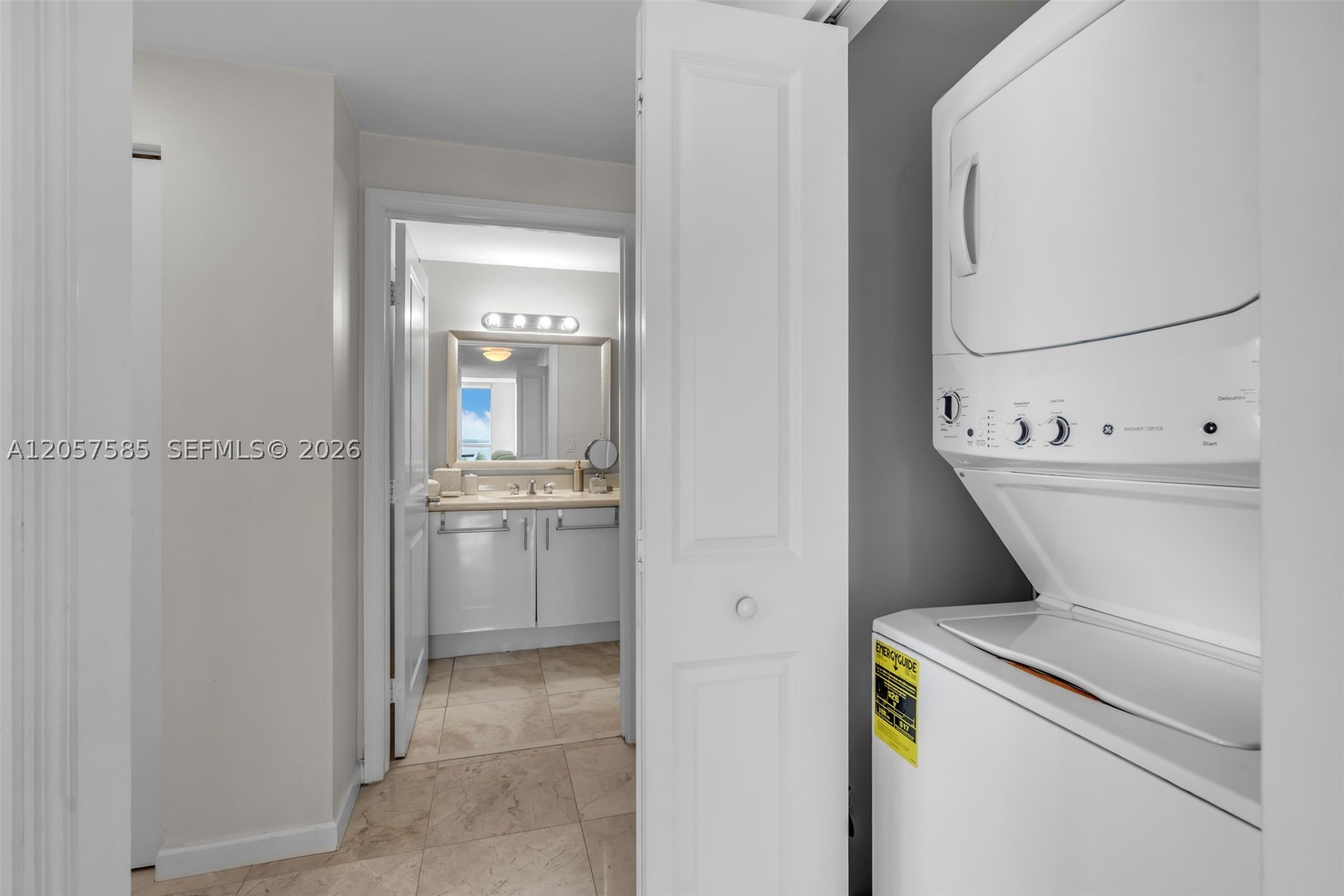 7900 Harbor Island Dr #1126, North Bay Village FL 33141