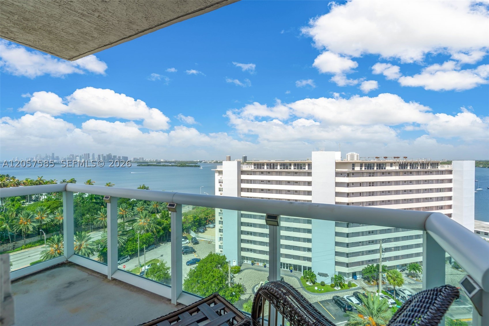 7900 Harbor Island Dr #1126, North Bay Village FL 33141