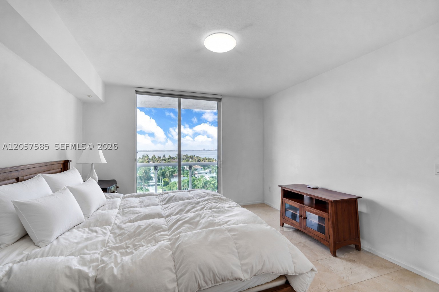 7900 Harbor Island Dr #1126, North Bay Village FL 33141