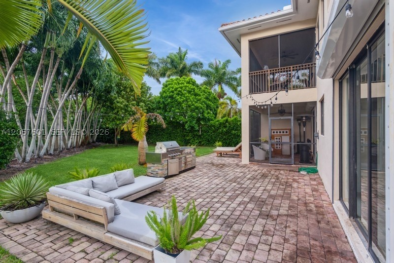 18704 SW 76th Ct, Cutler Bay FL 33157