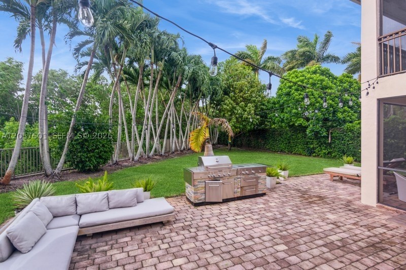 18704 SW 76th Ct, Cutler Bay FL 33157