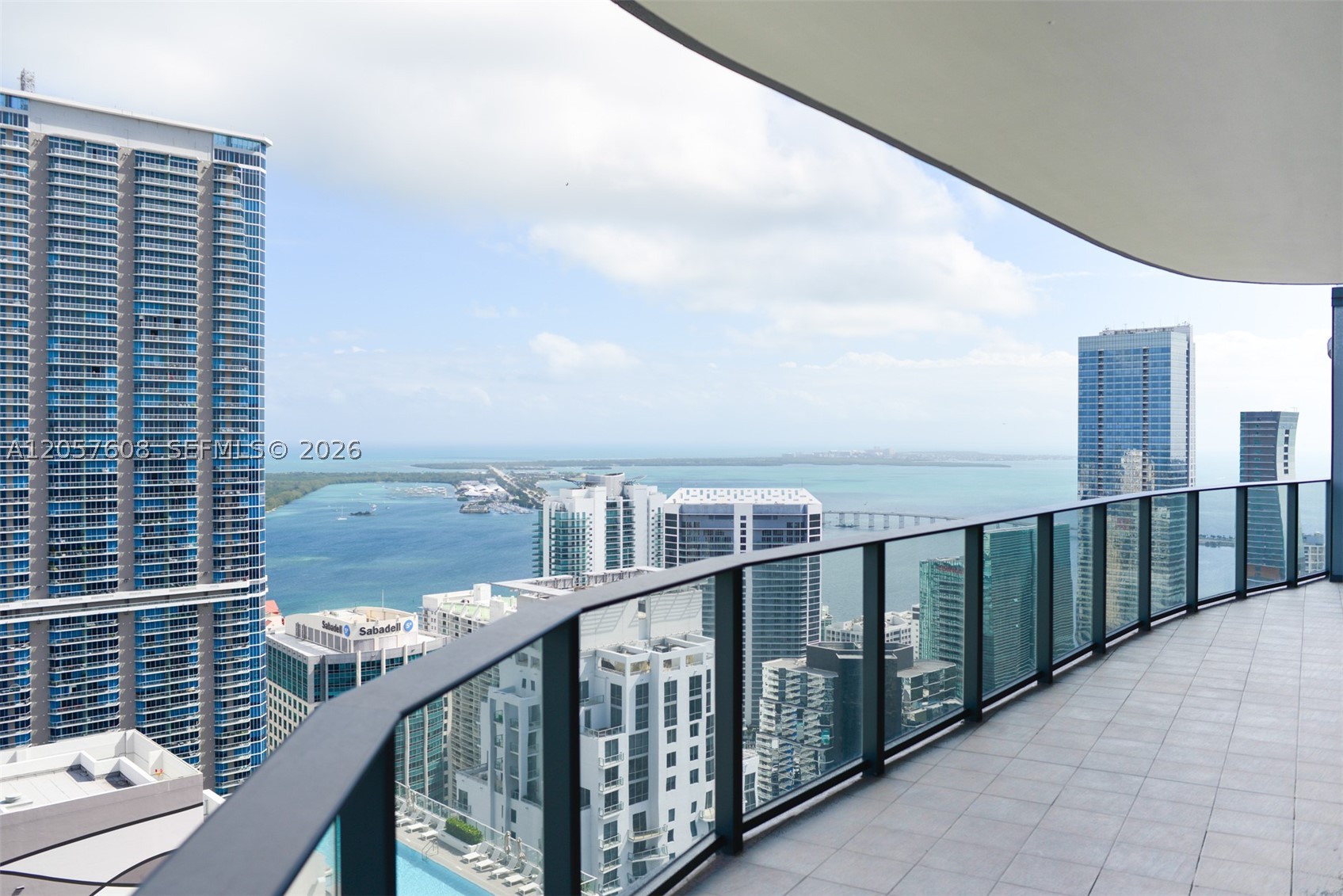1000 Brickell Plaza #PH5907, Miami FL 33131