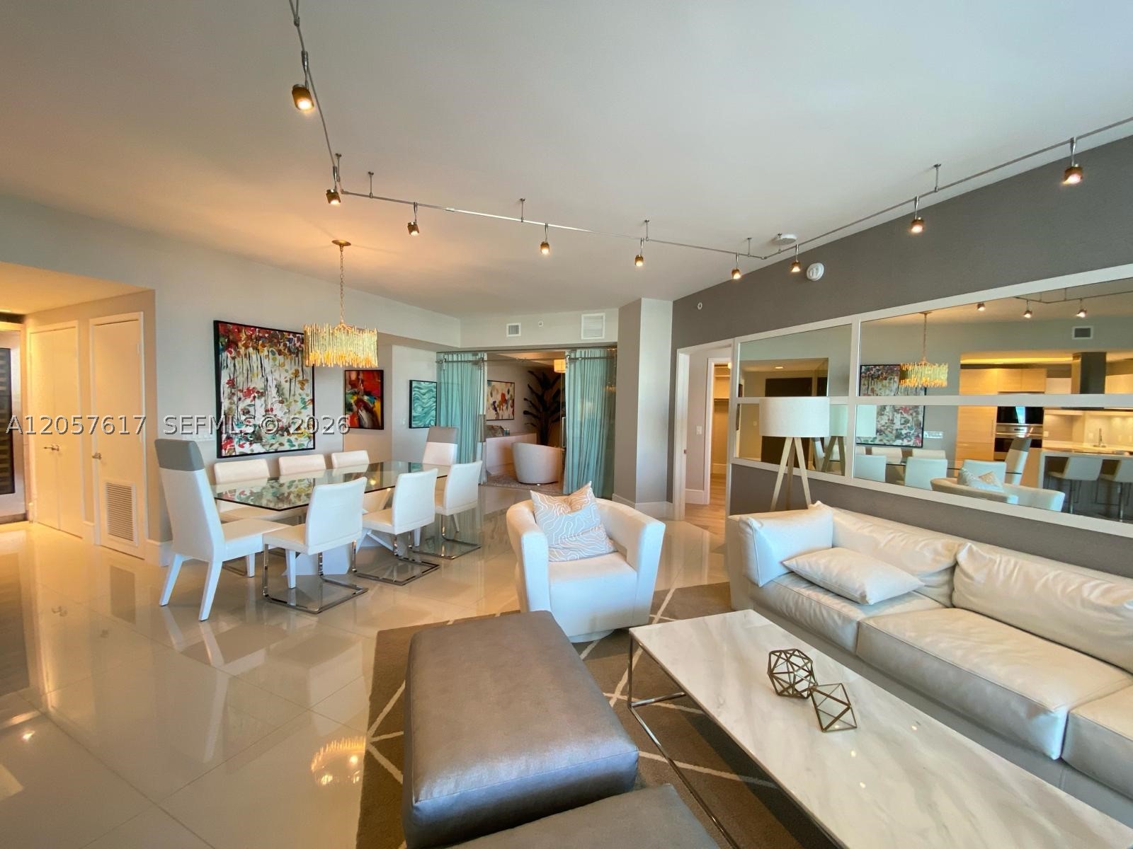 17301 Biscayne Blvd #1808, North Miami Beach FL 33160