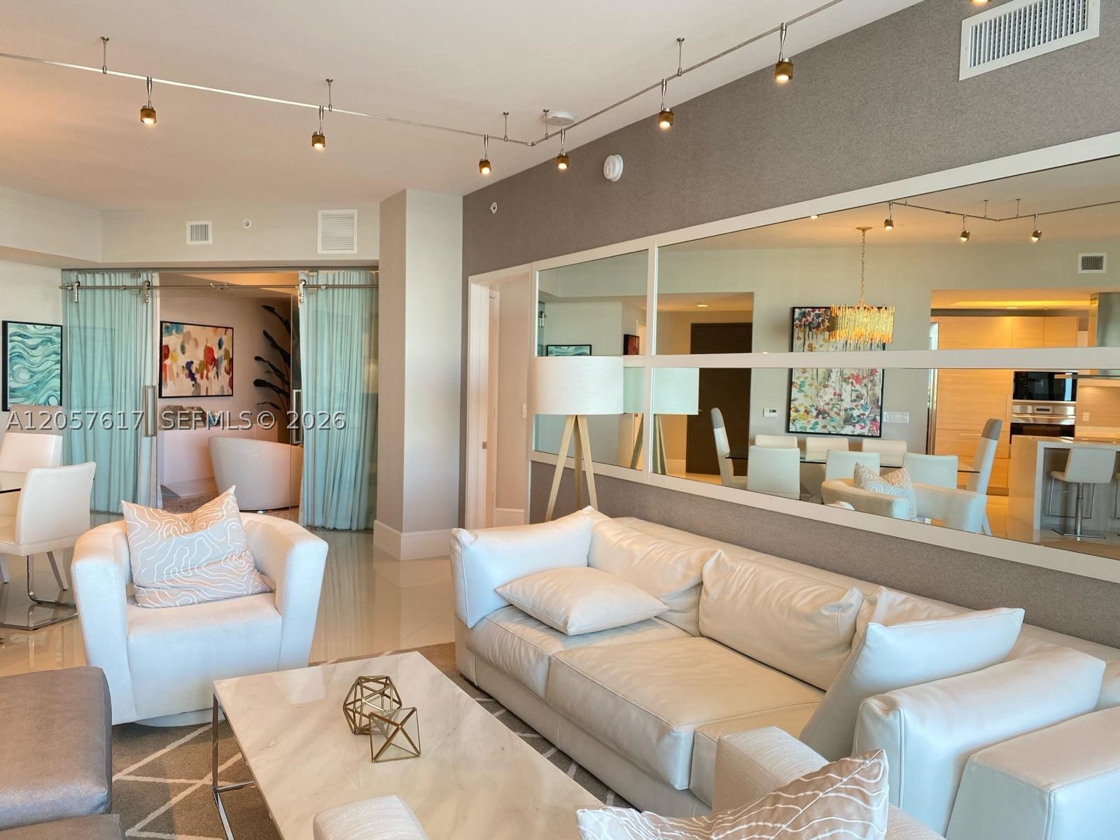 17301 Biscayne Blvd #1808, North Miami Beach FL 33160