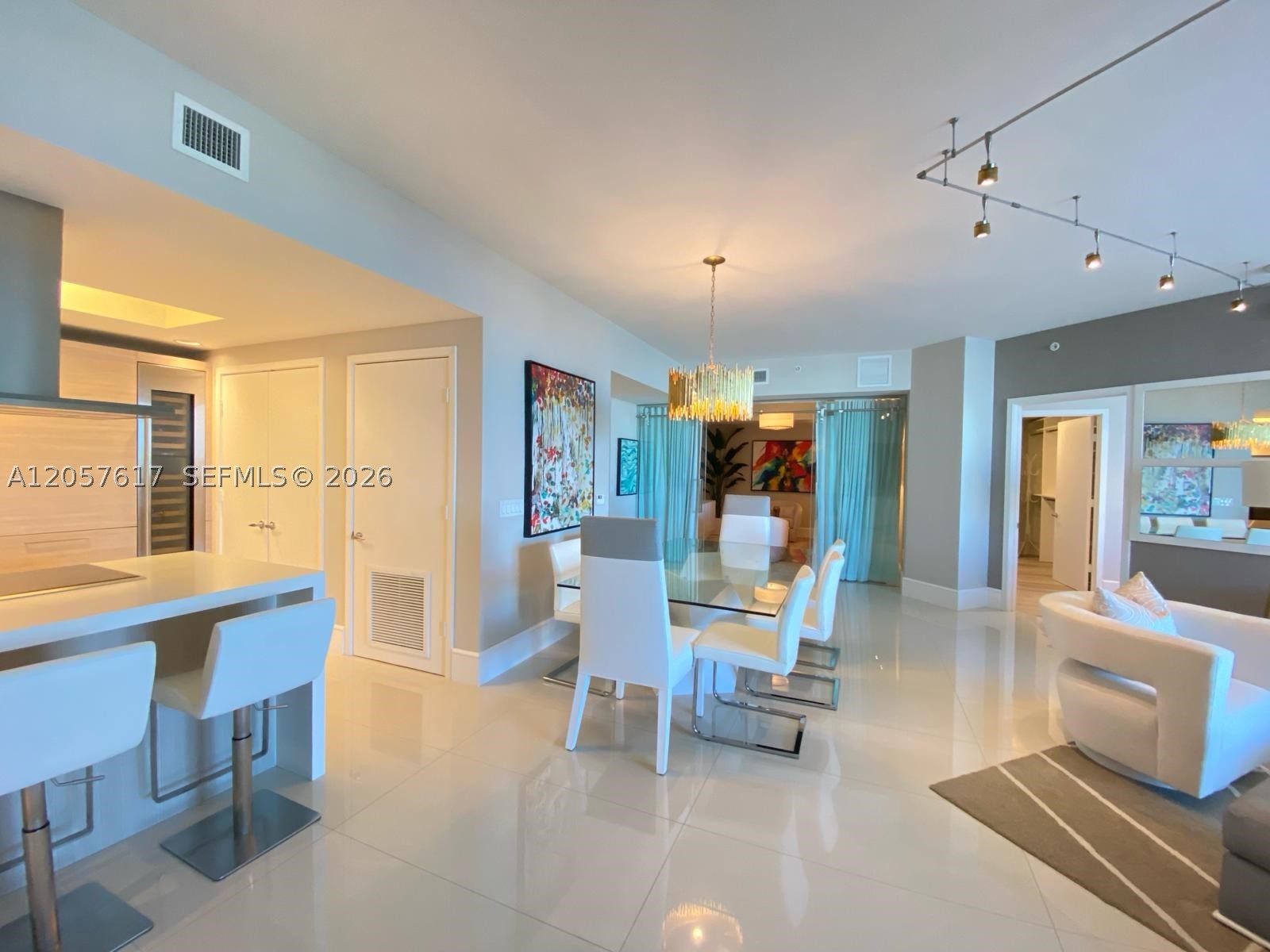 17301 Biscayne Blvd #1808, North Miami Beach FL 33160