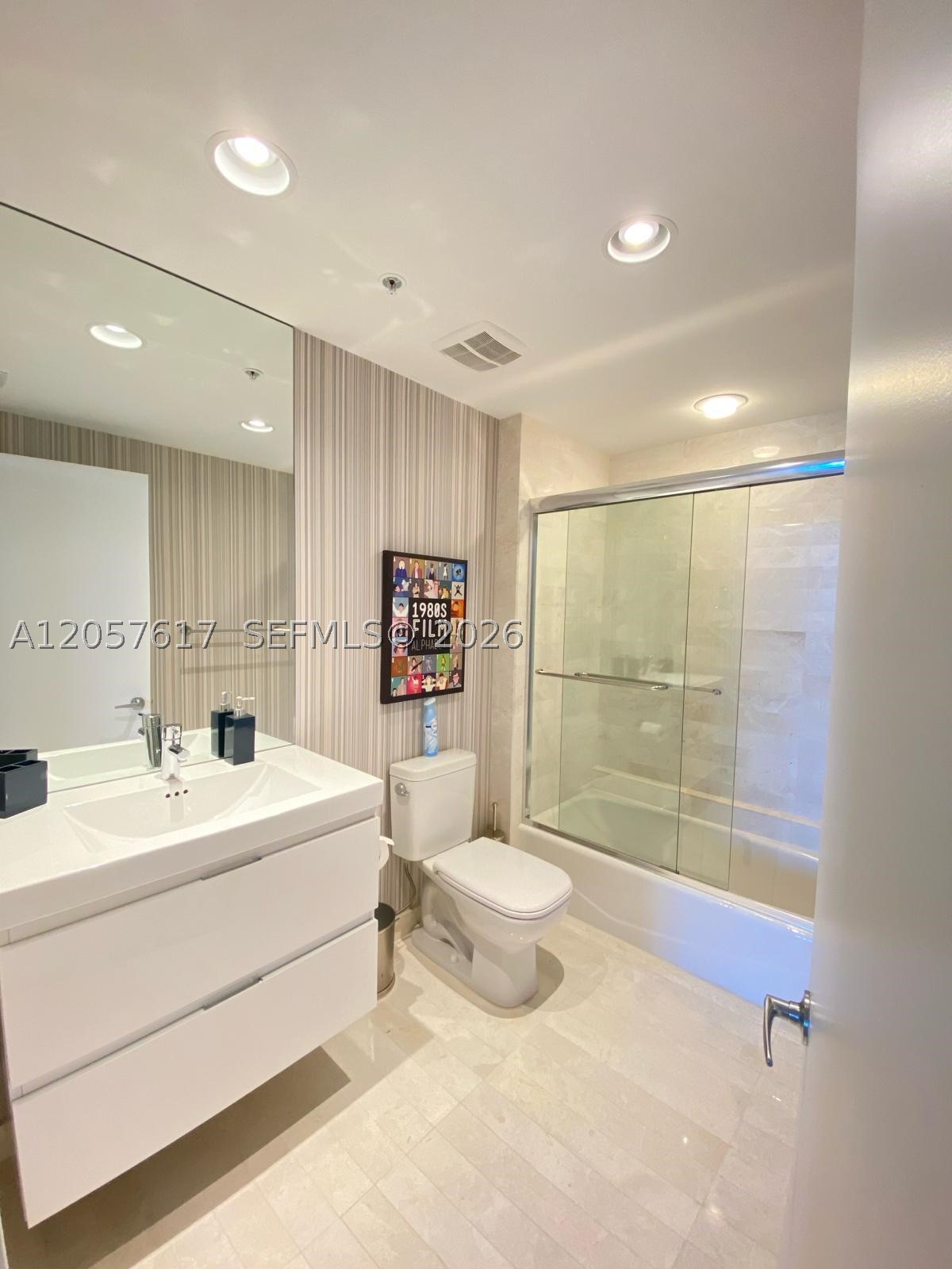 17301 Biscayne Blvd #1808, North Miami Beach FL 33160
