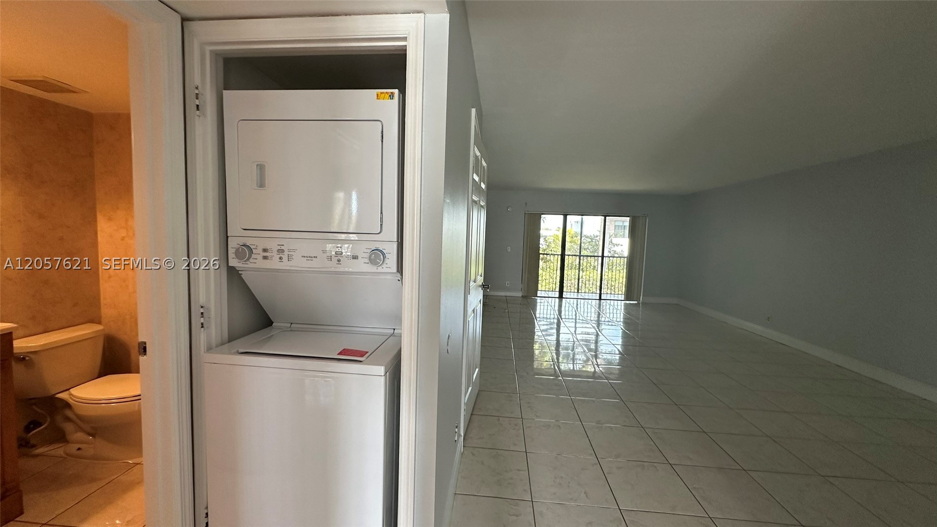 16551 Blatt Blvd #204, Weston FL 33326