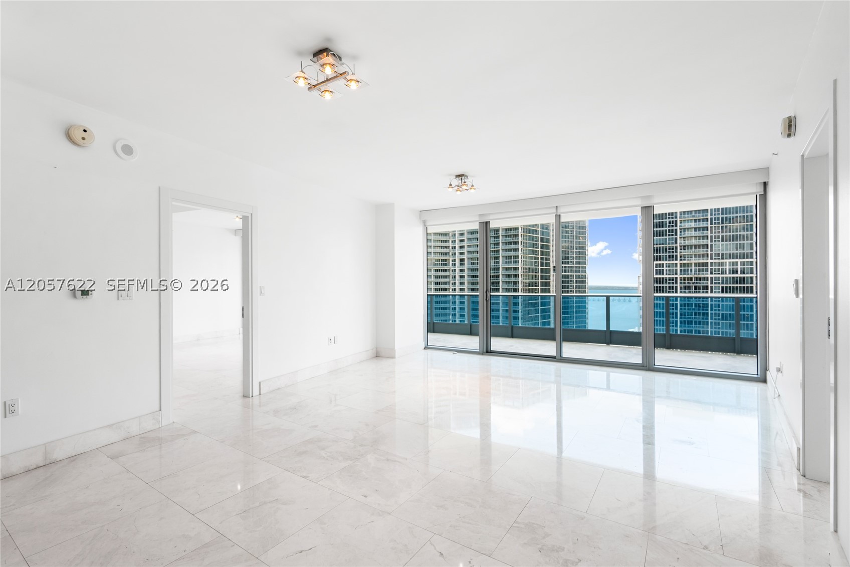 200 Biscayne Boulevard Way #4004, Miami FL 33131