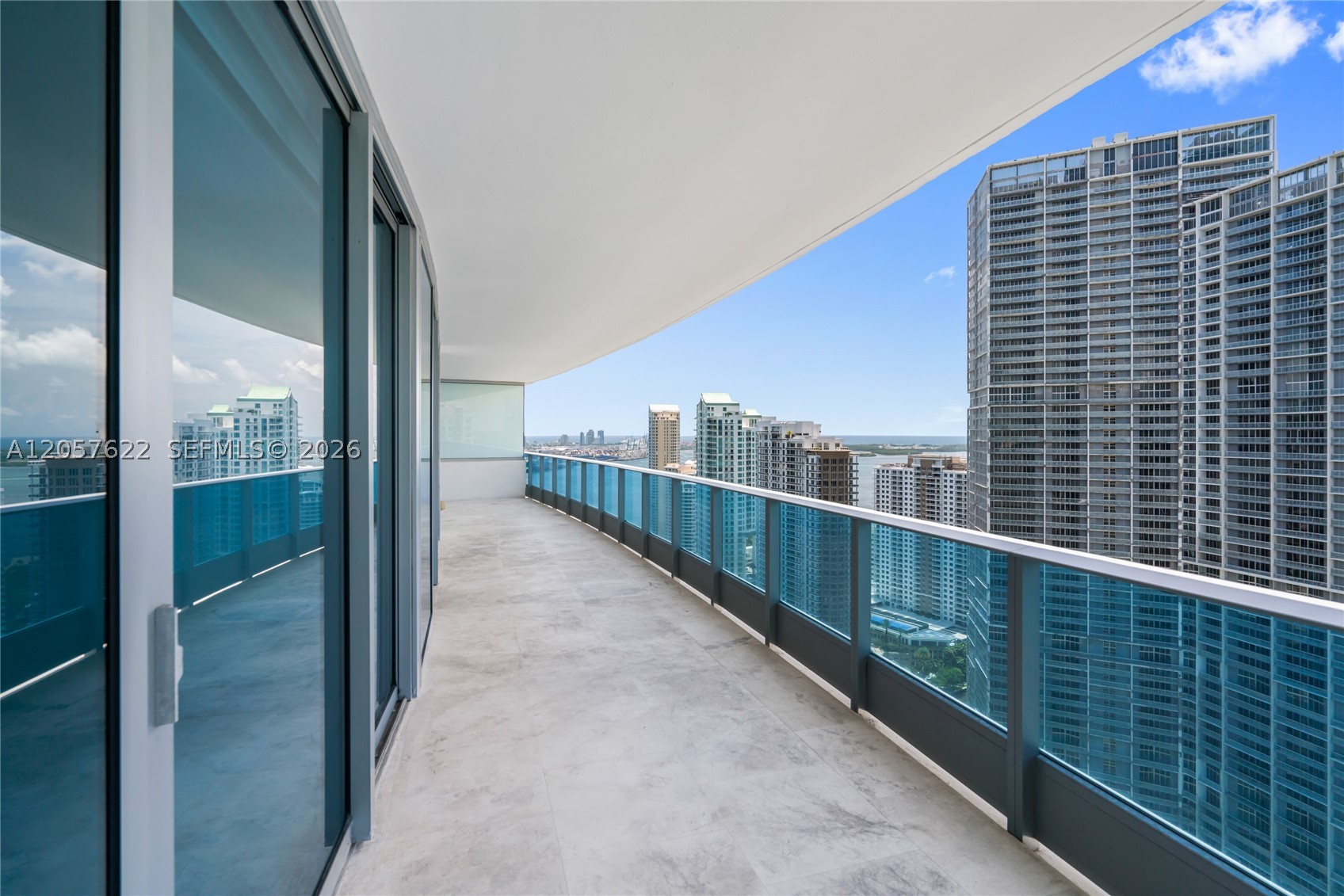 200 Biscayne Boulevard Way #4004, Miami FL 33131