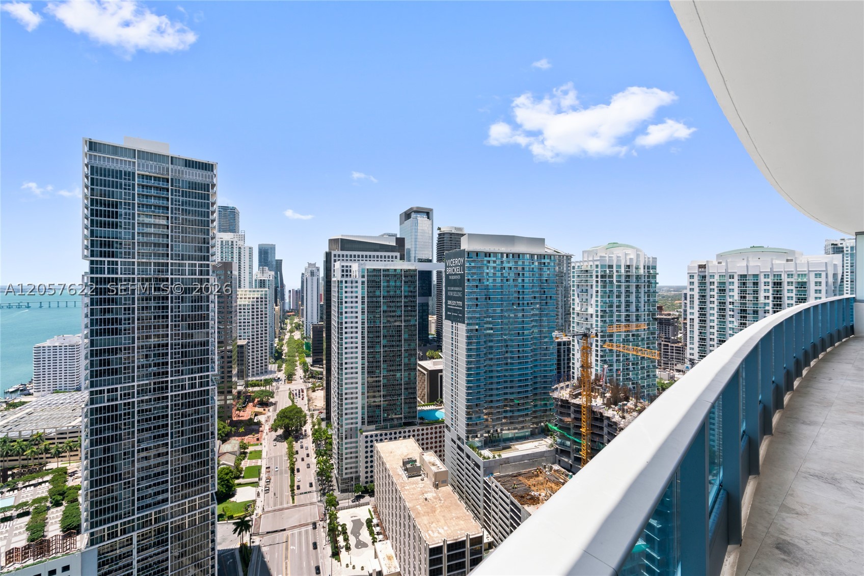 200 Biscayne Boulevard Way #4004, Miami FL 33131