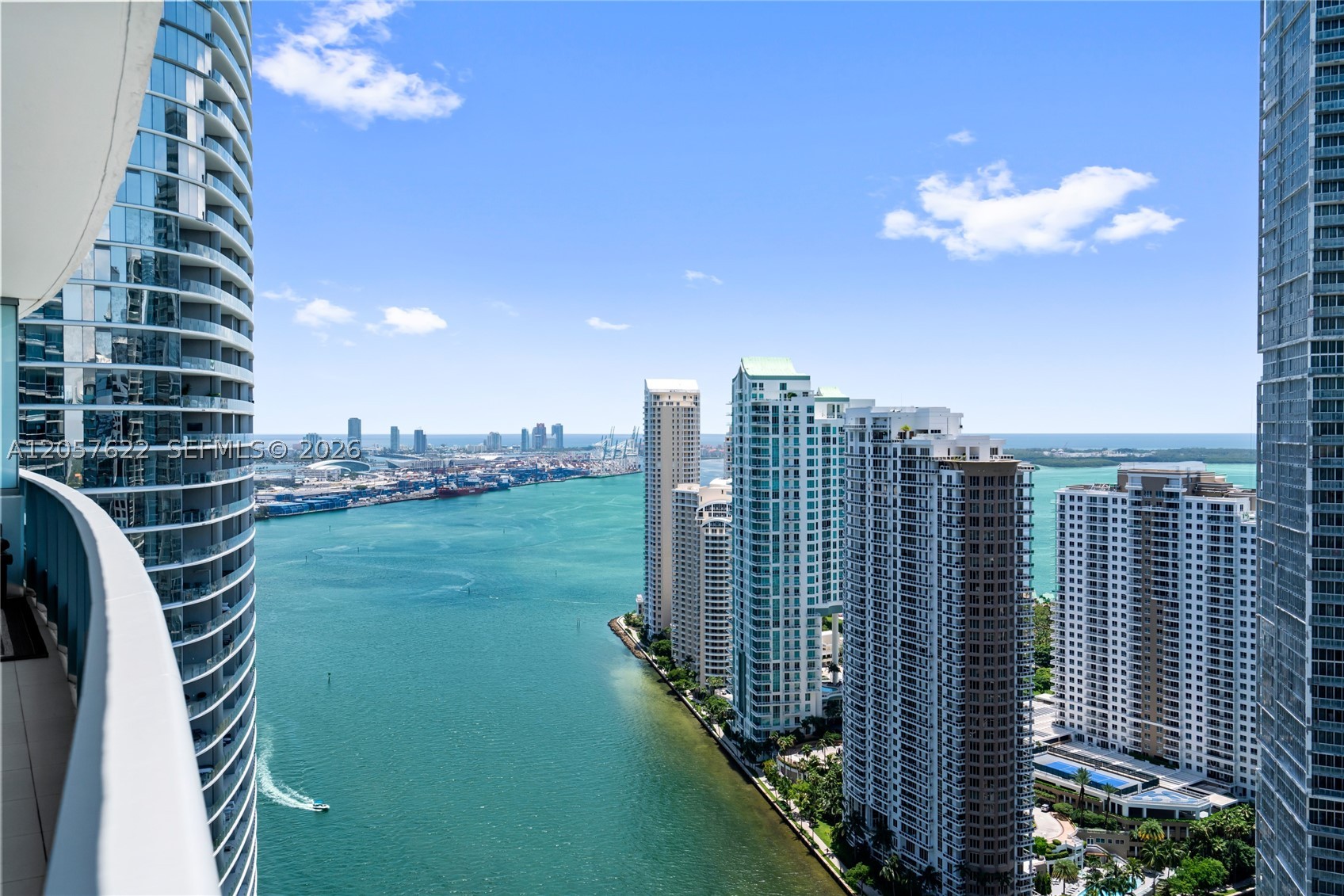 200 Biscayne Boulevard Way #4004, Miami FL 33131