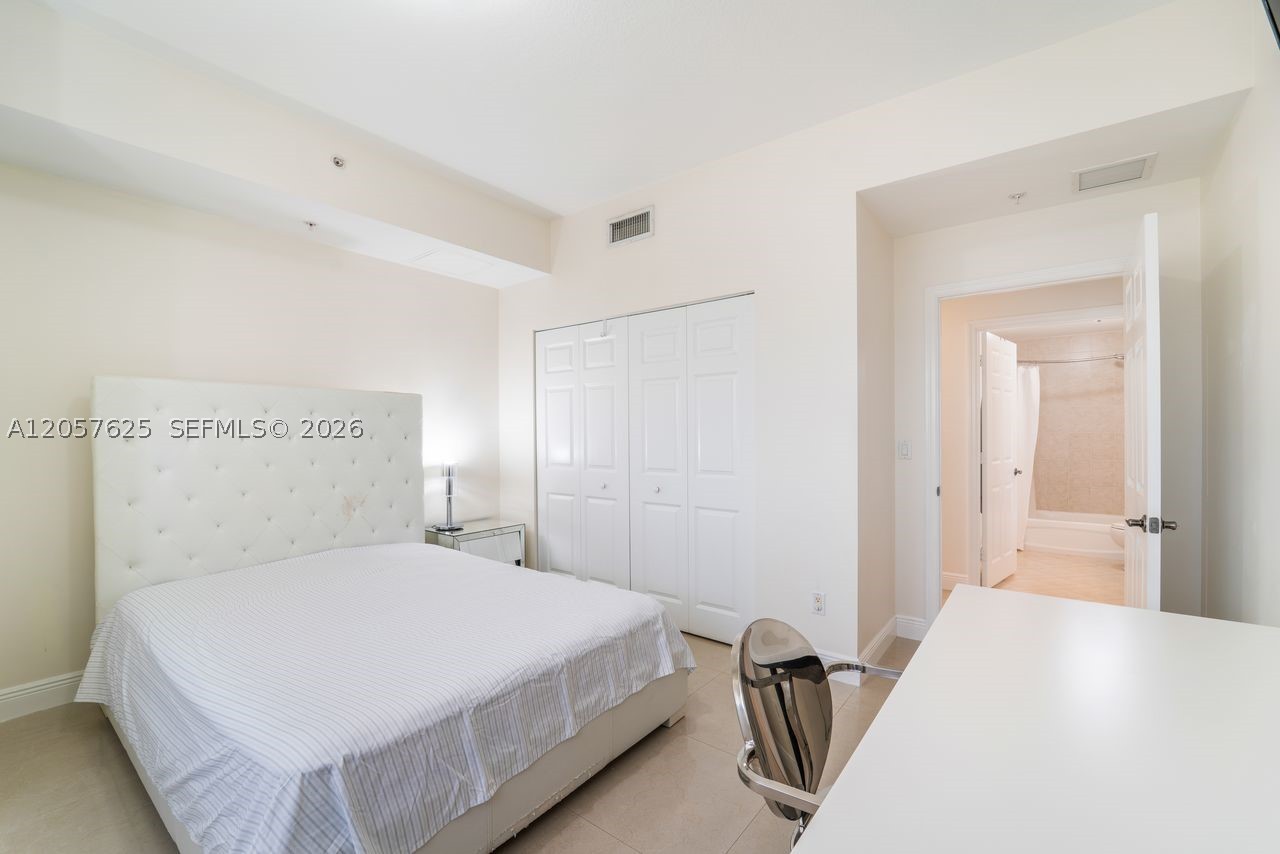 8395 SW 73rd Ave #412, Miami FL 33143