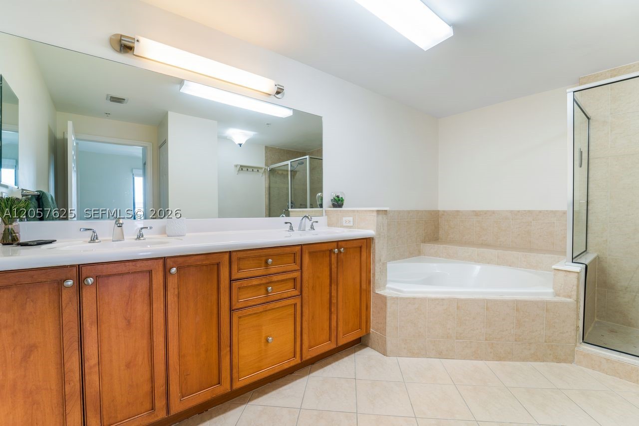 8395 SW 73rd Ave #412, Miami FL 33143