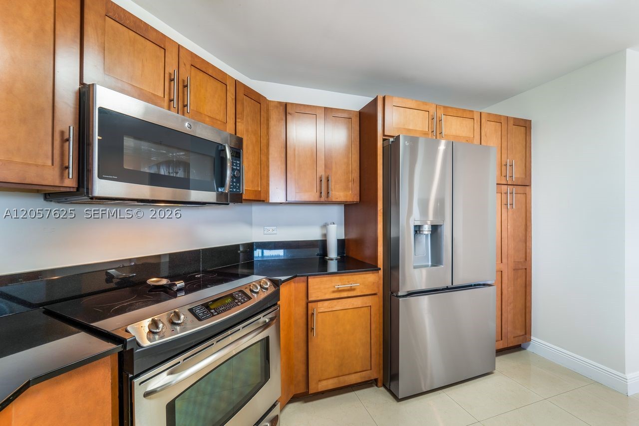 8395 SW 73rd Ave #412, Miami FL 33143