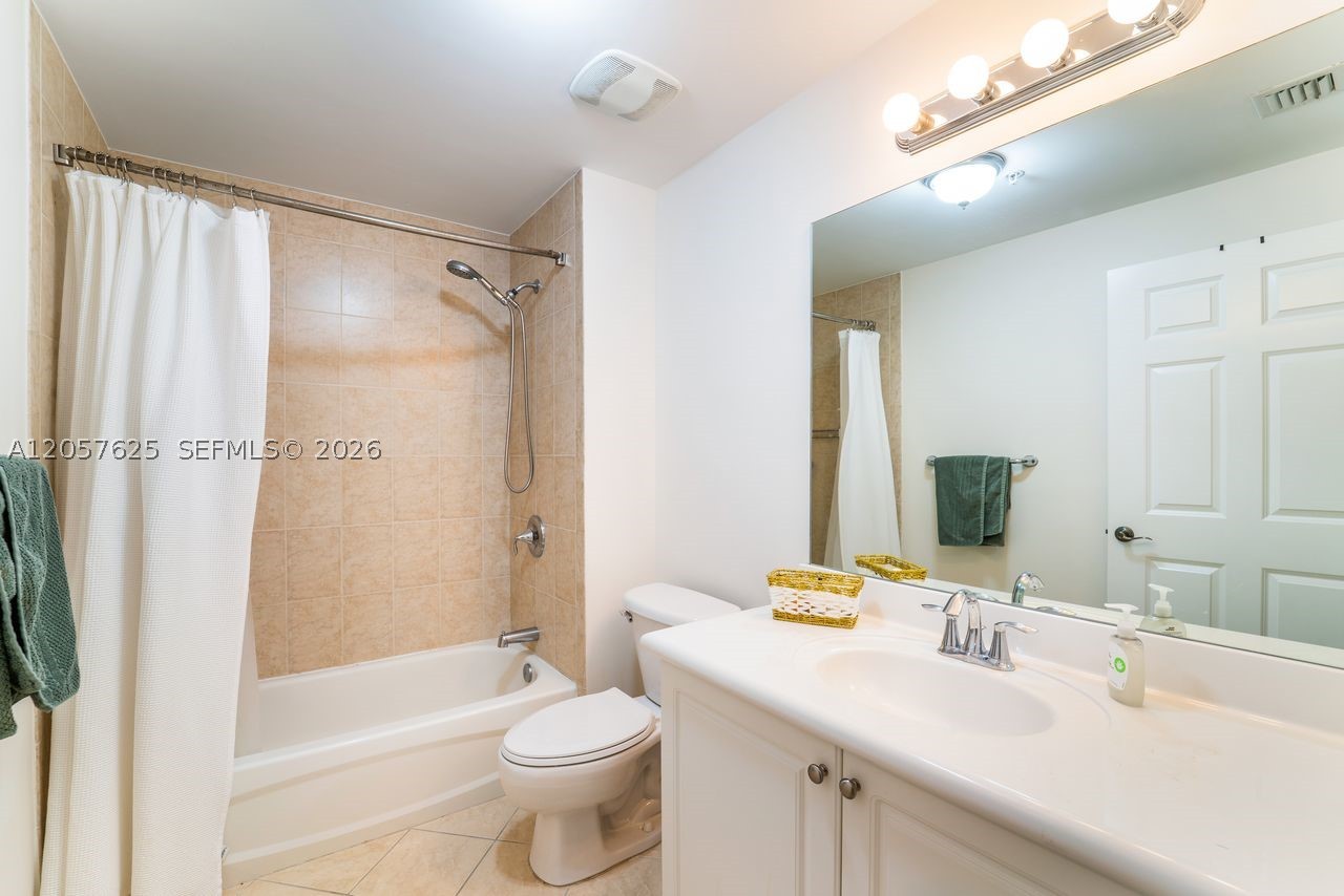 8395 SW 73rd Ave #412, Miami FL 33143