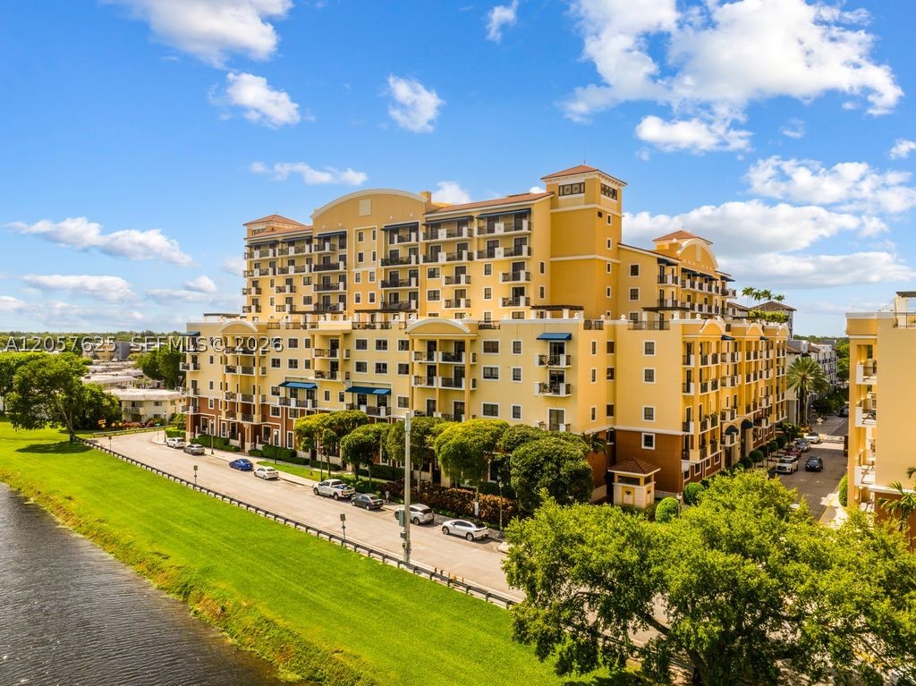 8395 SW 73rd Ave #412, Miami FL 33143