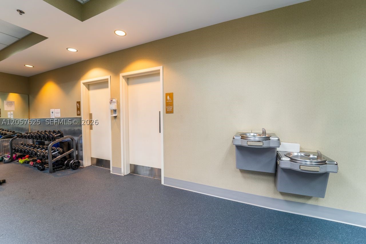 8395 SW 73rd Ave #412, Miami FL 33143