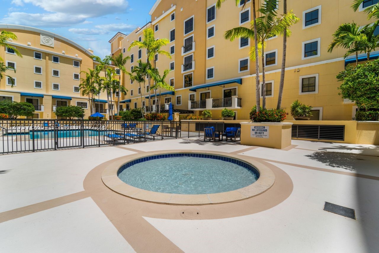 8395 SW 73rd Ave #412, Miami FL 33143