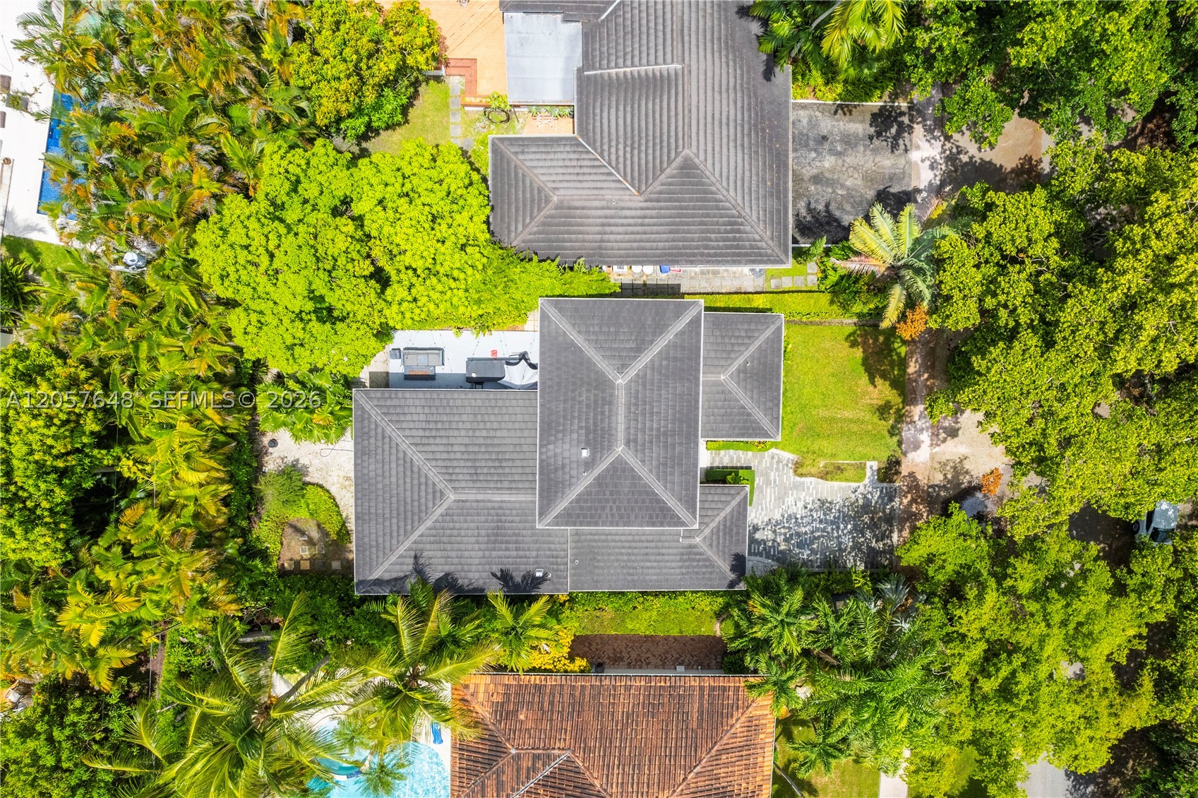 925 Algaringo Ave, Coral Gables FL 33134