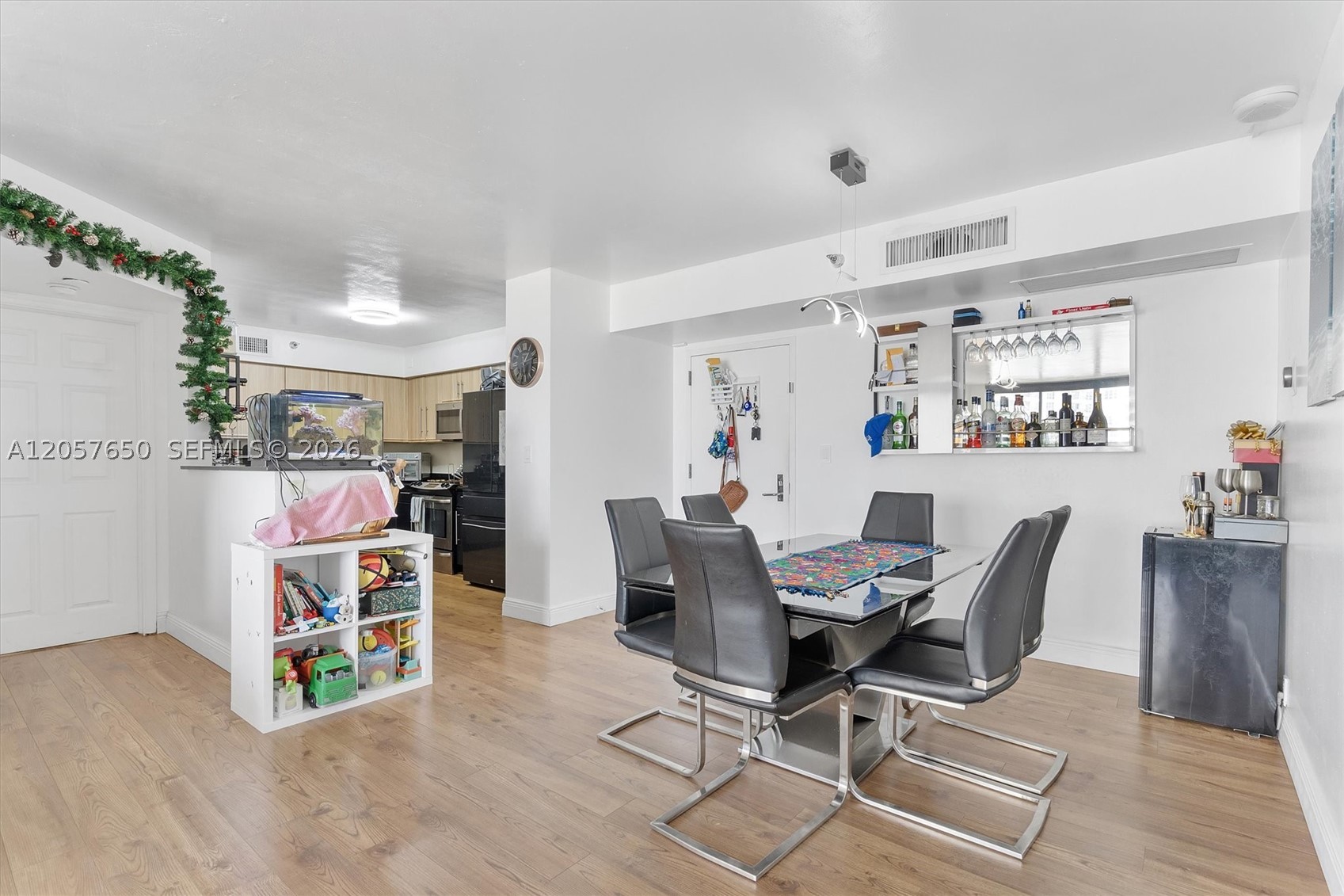 3530 Mystic Pointe Dr #2907, Aventura FL 33180