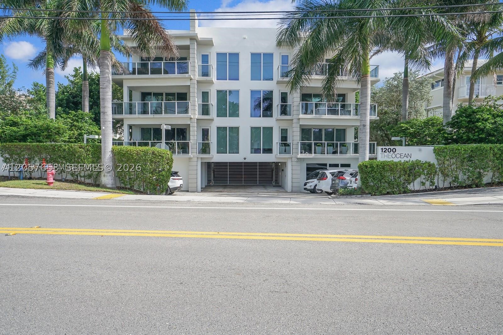 1200 Hillsboro Mile #1303, Hillsboro Beach FL 33062