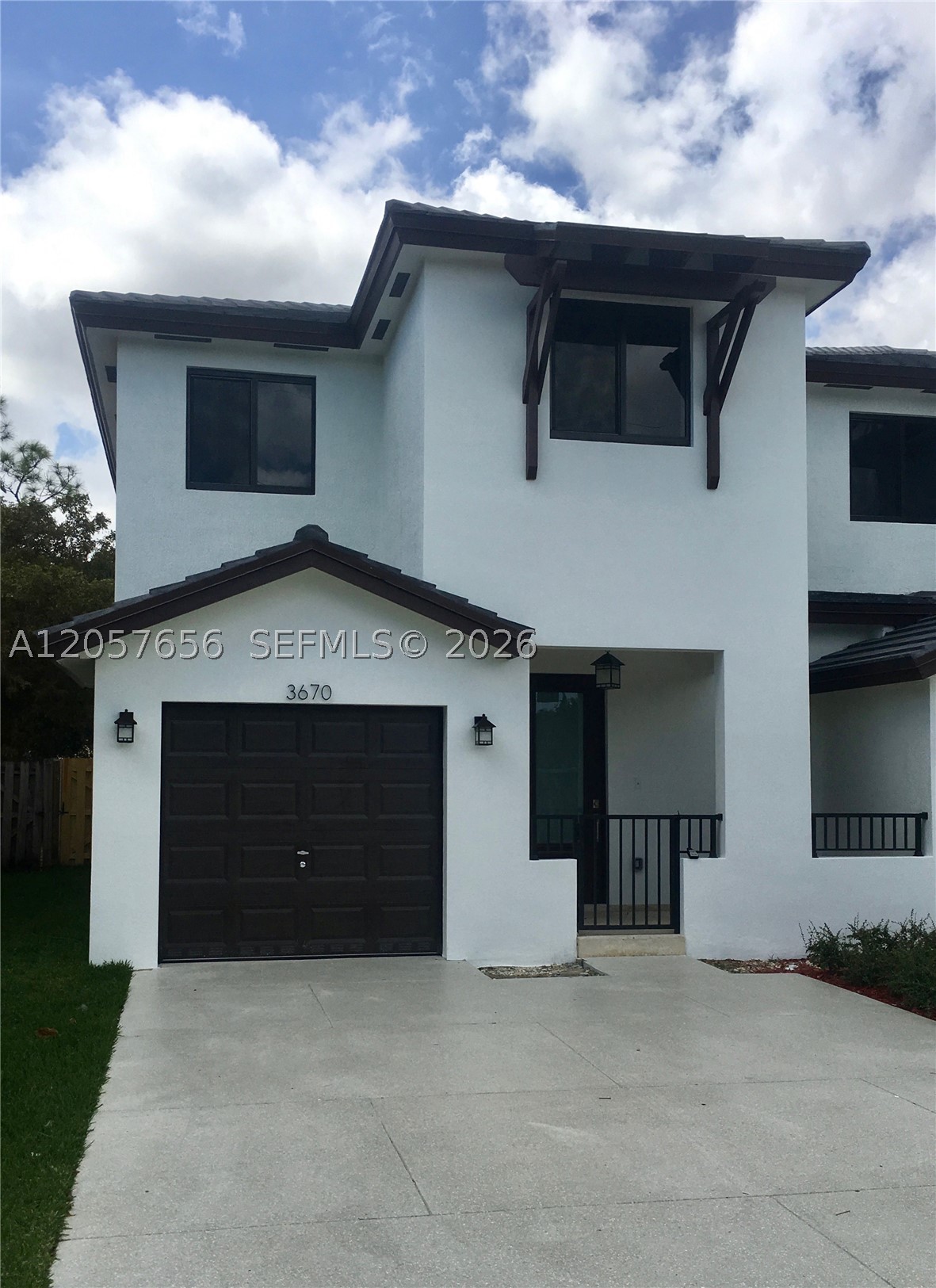 3670 SW 69th Ave, Miami FL 33155