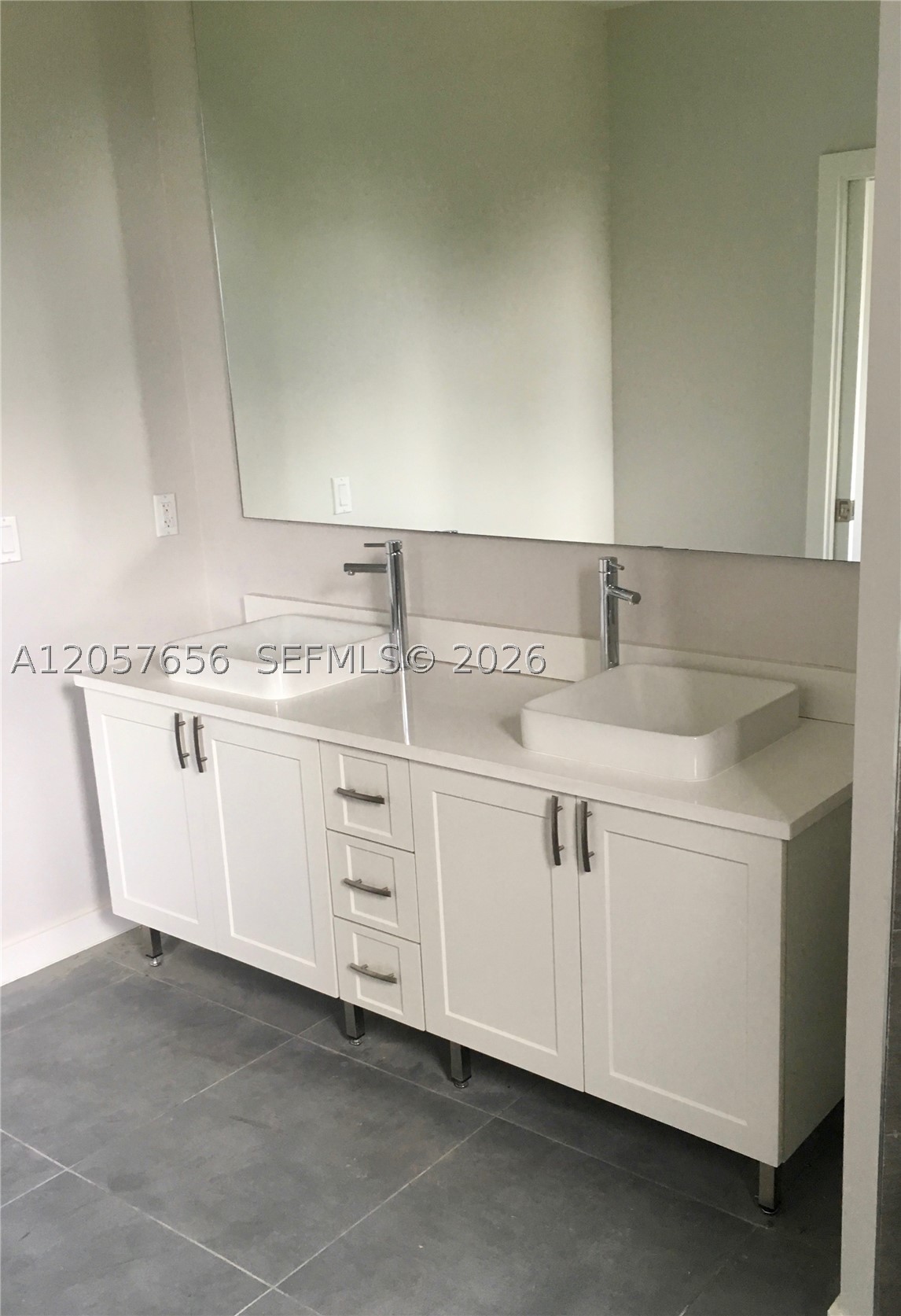 3670 SW 69th Ave, Miami FL 33155