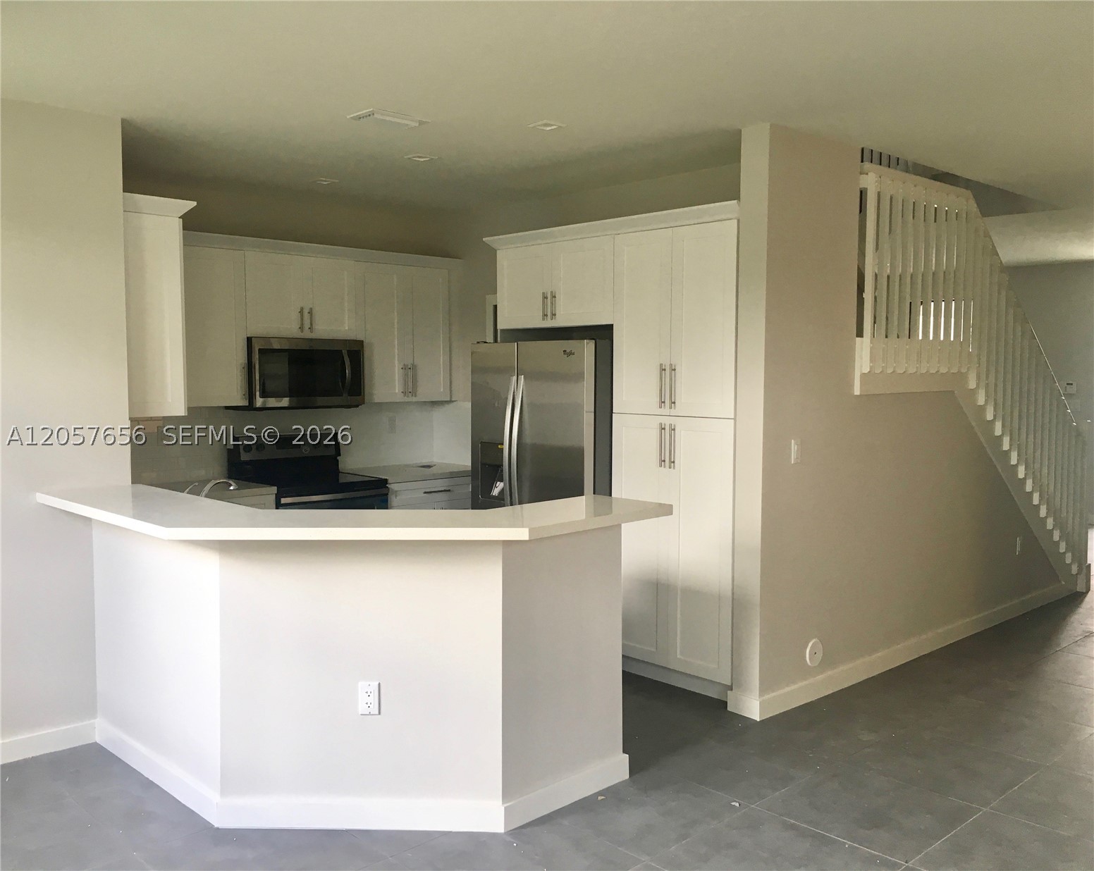 3670 SW 69th Ave, Miami FL 33155