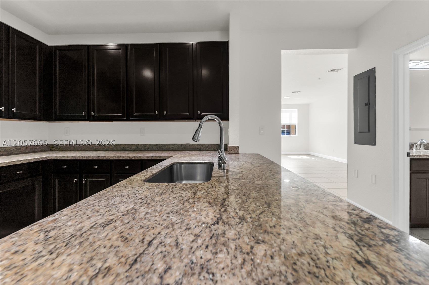 950 SW 147th Ave #2611, Pembroke Pines FL 33027