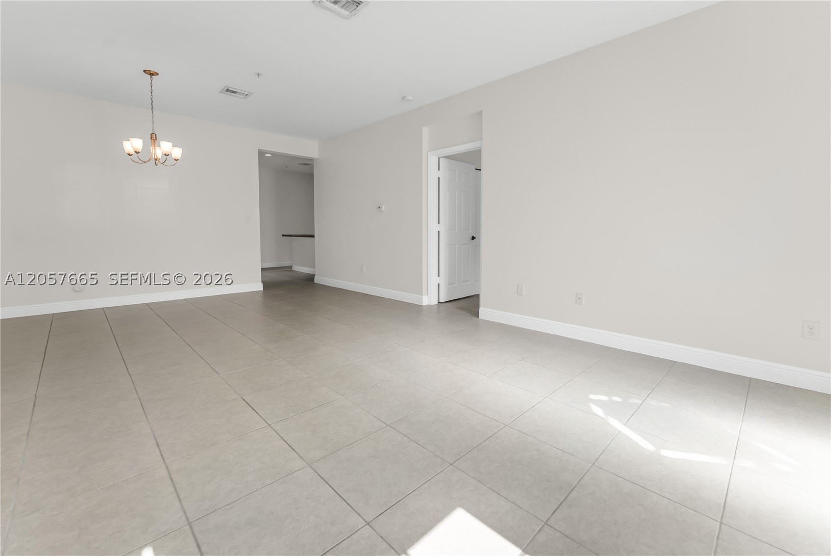 950 SW 147th Ave #2611, Pembroke Pines FL 33027