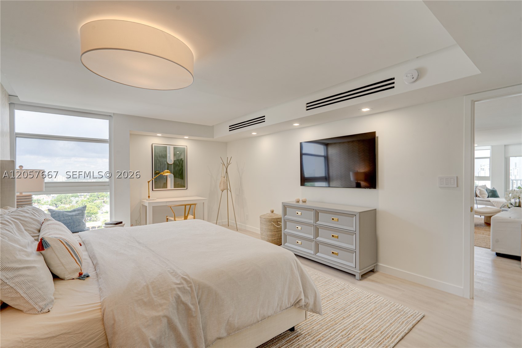 1370 S Ocean Blvd #1505, Pompano Beach FL 33062