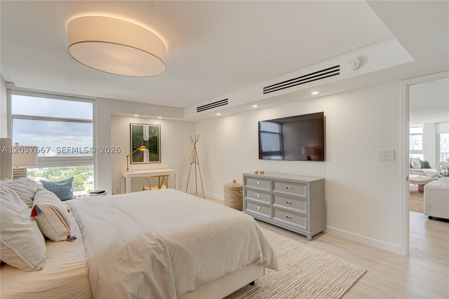 1370 S Ocean Blvd #1505, Pompano Beach FL 33062