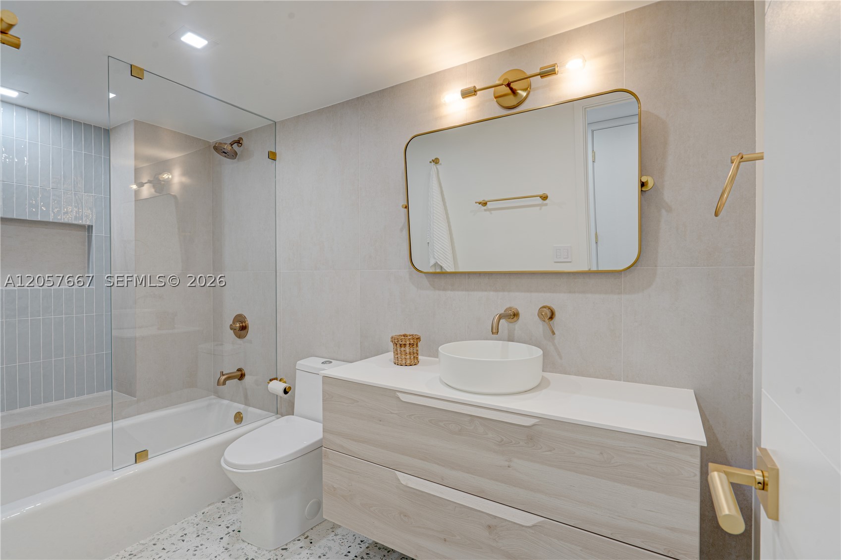 1370 S Ocean Blvd #1505, Pompano Beach FL 33062