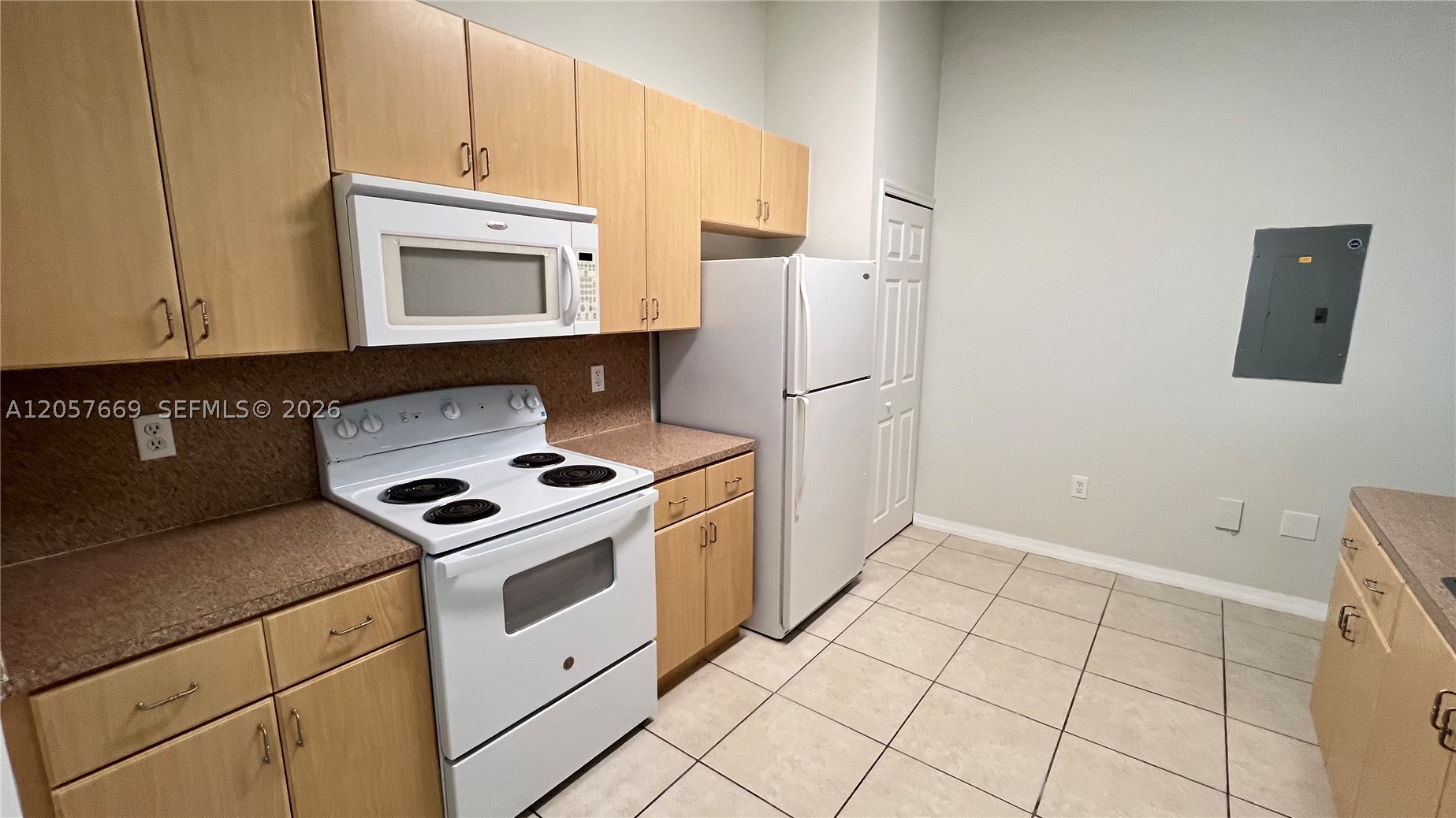 22841 SW 88 PL #301, Cutler Bay FL 33190