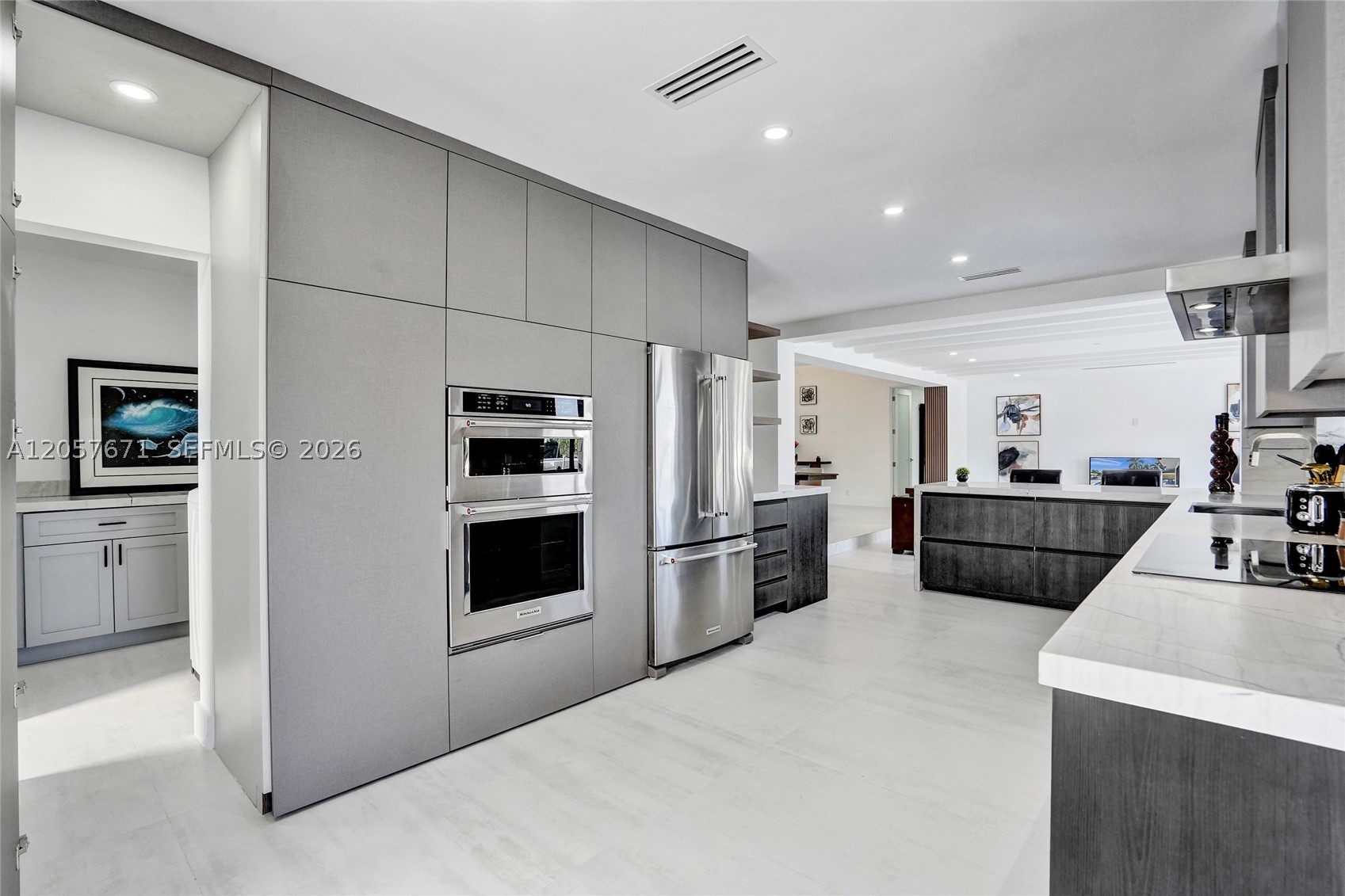 3010 NE 46th Street #0, Fort Lauderdale FL 33308