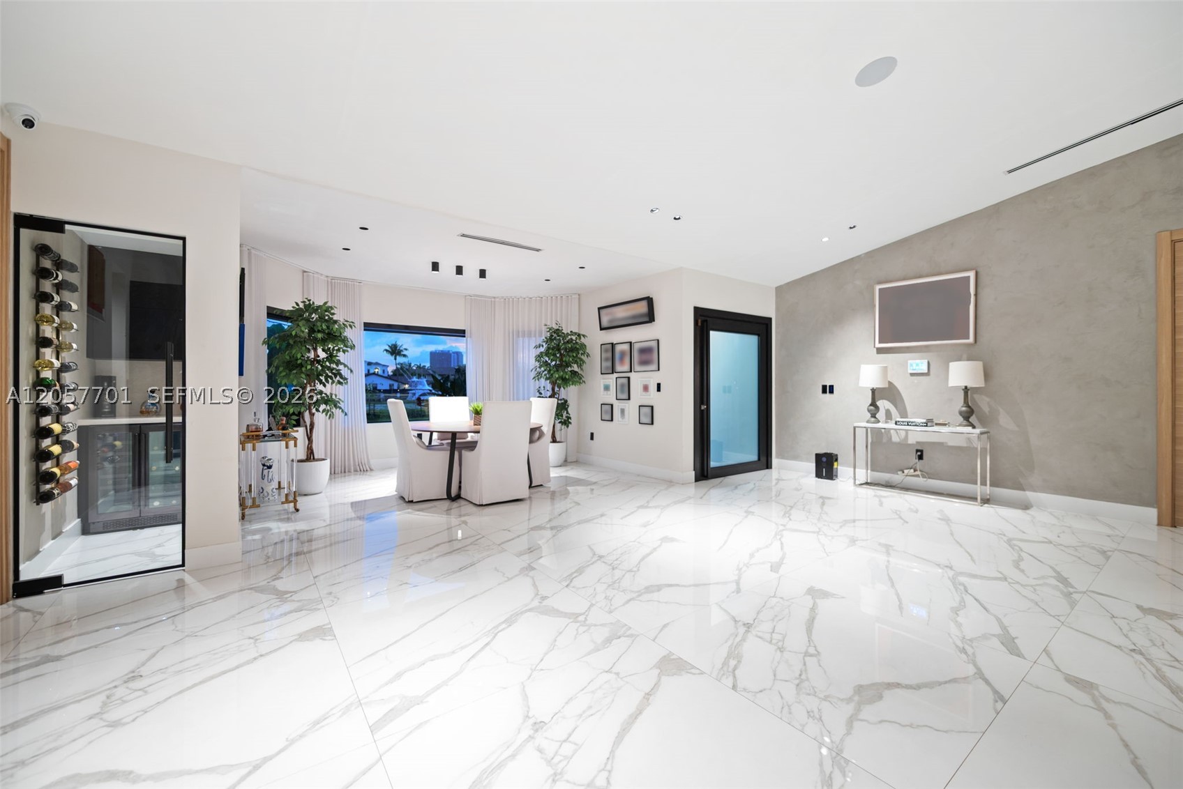 16431 NE 34th Ave, North Miami Beach FL 33160
