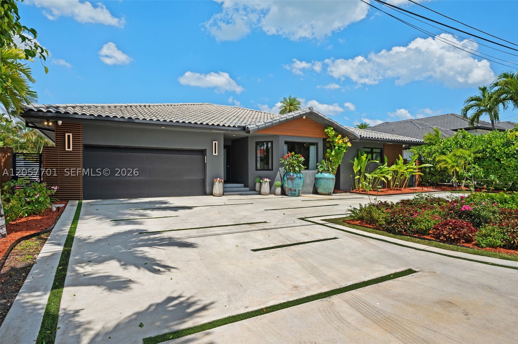 16431 NE 34th Ave, North Miami Beach FL 33160
