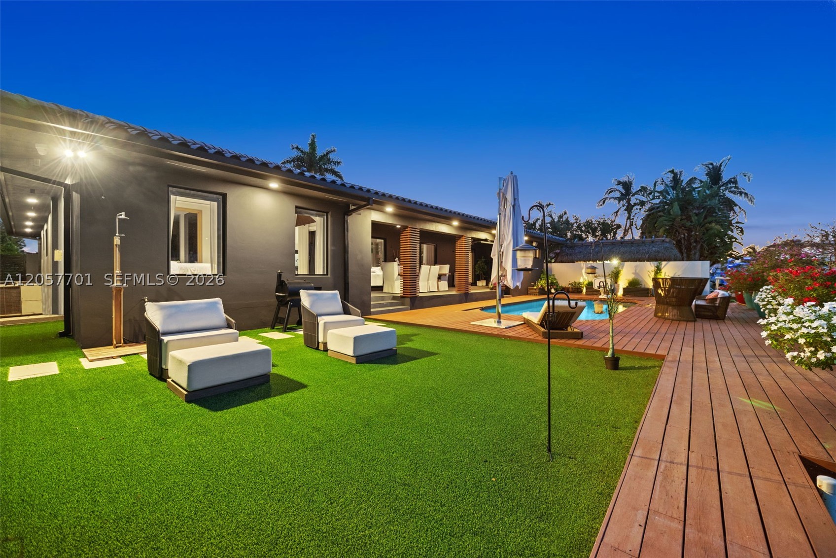 16431 NE 34th Ave, North Miami Beach FL 33160