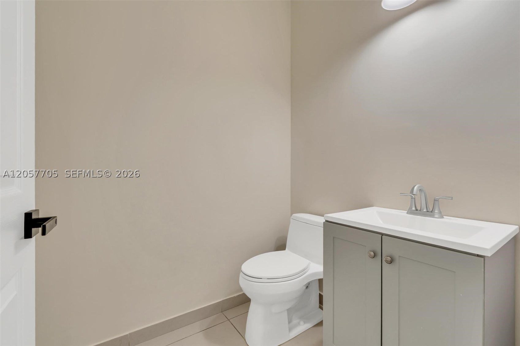10204 NW 86th St, Doral FL 33178