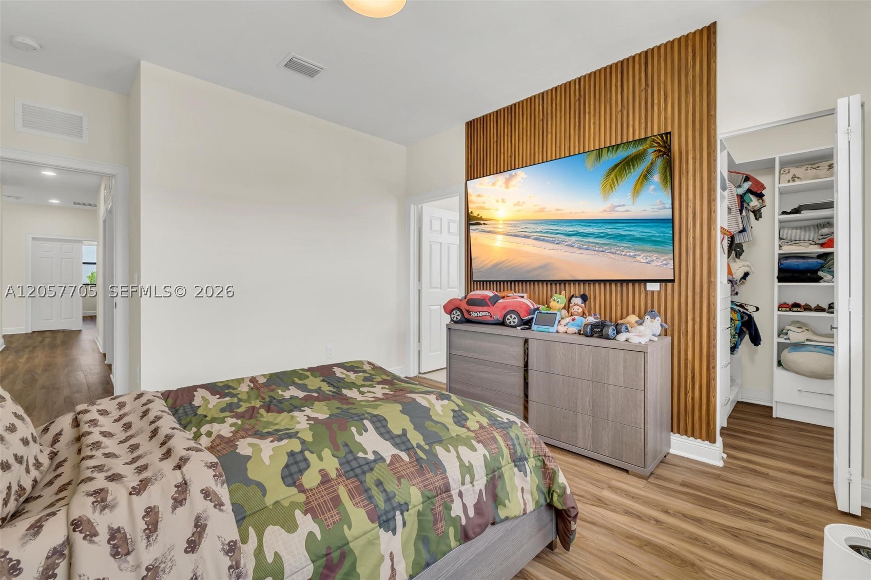 10204 NW 86th St, Doral FL 33178