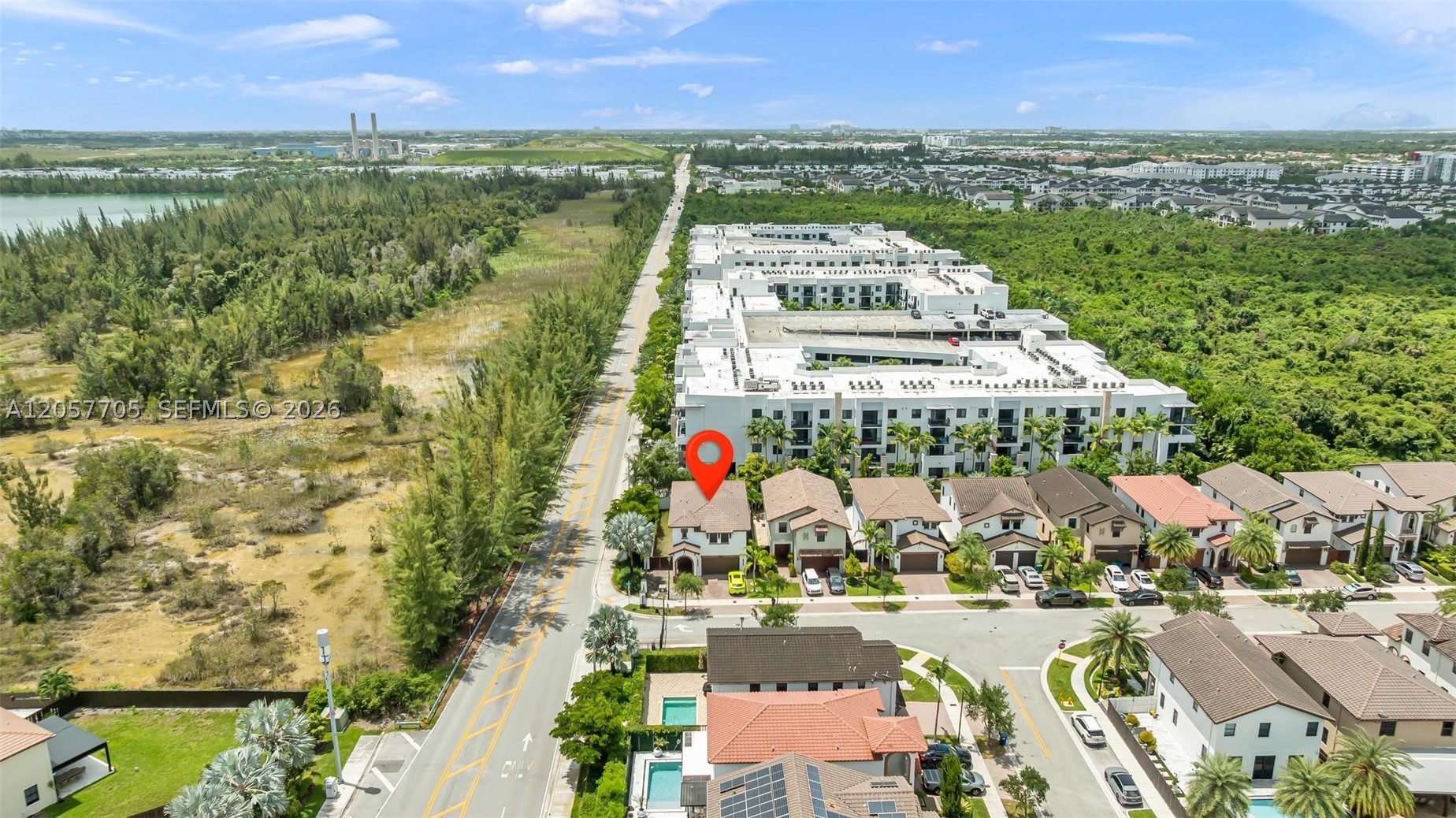 10204 NW 86th St, Doral FL 33178