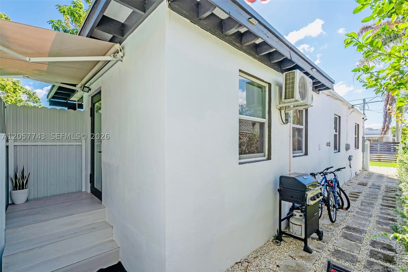 1451 NW 31st St #1, Miami FL 33142