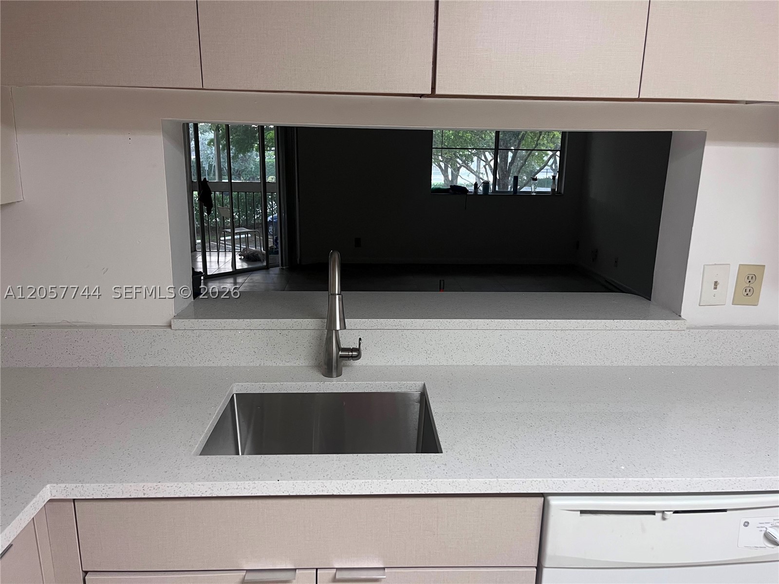 9777 Westview Dr #1121, Coral Springs FL 33076