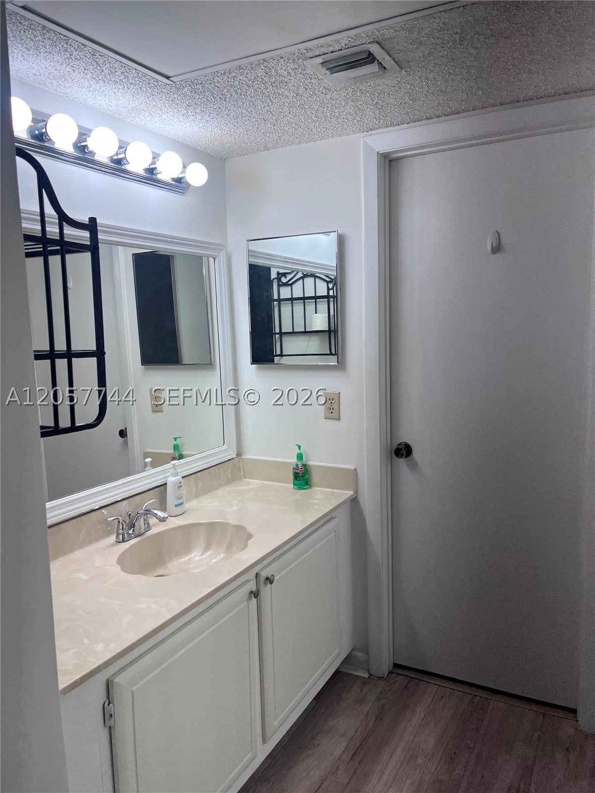9777 Westview Dr #1121, Coral Springs FL 33076