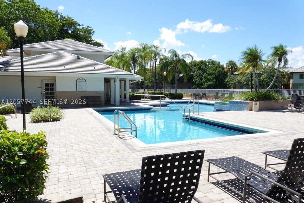 9777 Westview Dr #1121, Coral Springs FL 33076