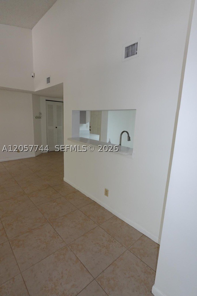 9777 Westview Dr #1121, Coral Springs FL 33076