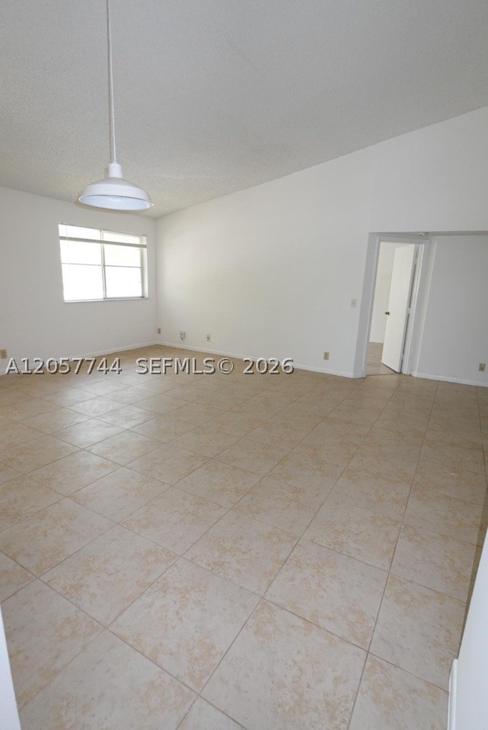 9777 Westview Dr #1121, Coral Springs FL 33076